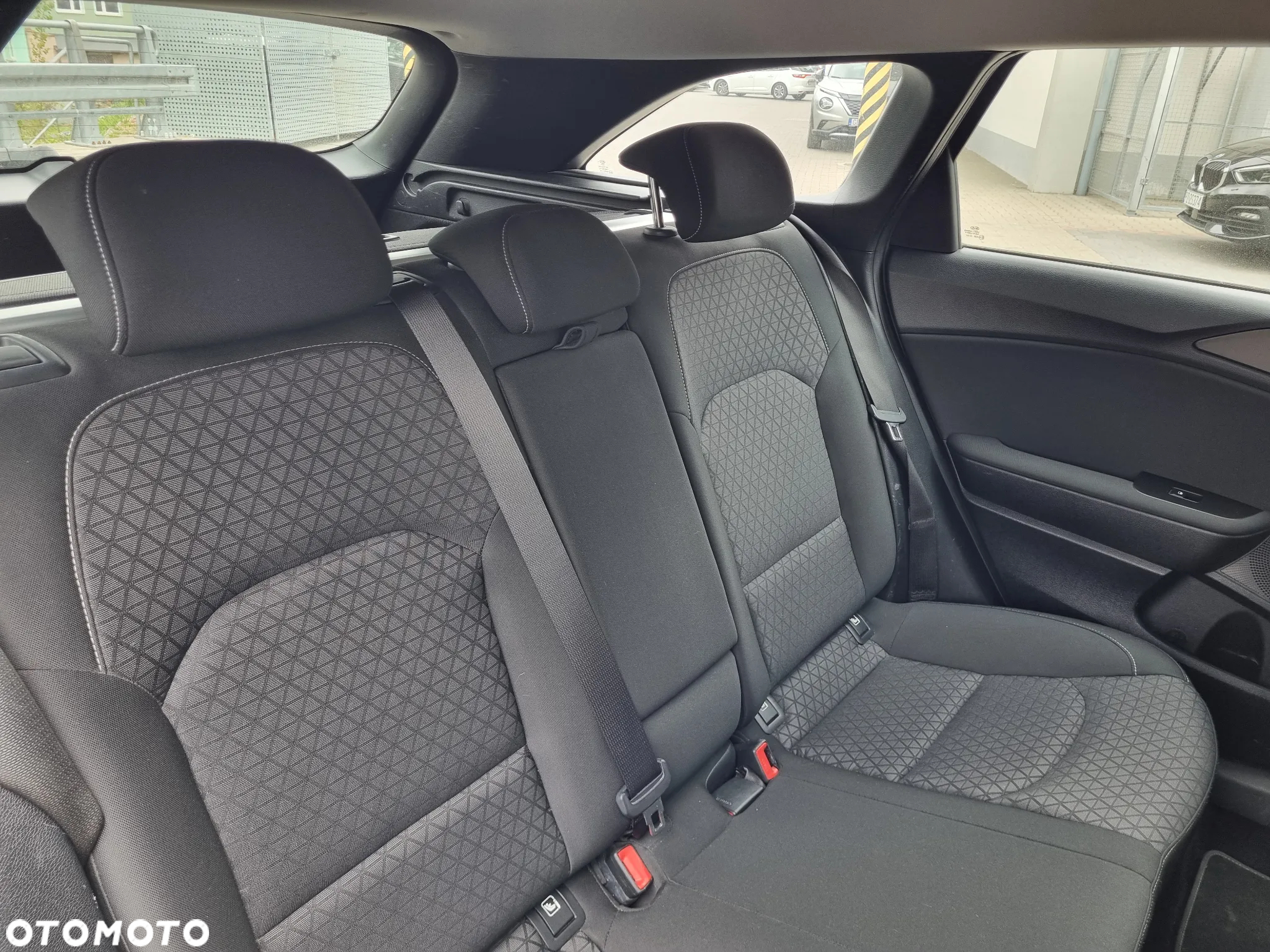 Kia Ceed - 13
