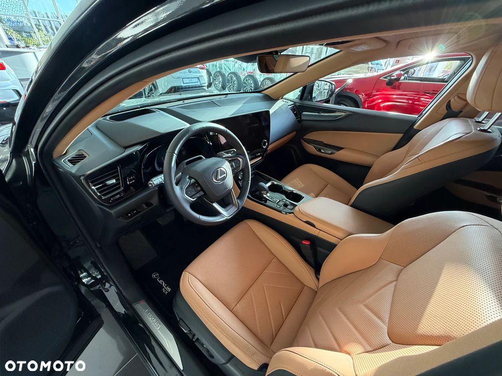 Lexus NX - 9