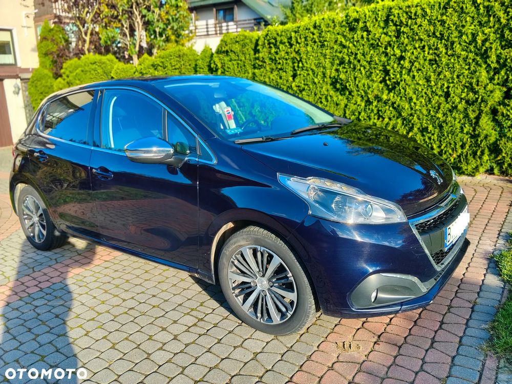 Peugeot 208 1.2 PureTech Allure - 1