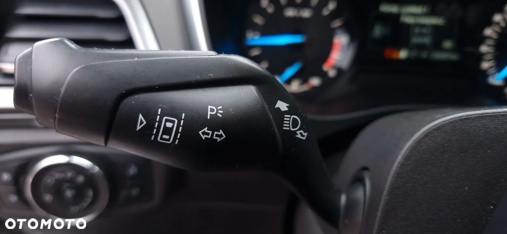 Ford Mondeo SW 2.0 TDCi S&S Trend - 17