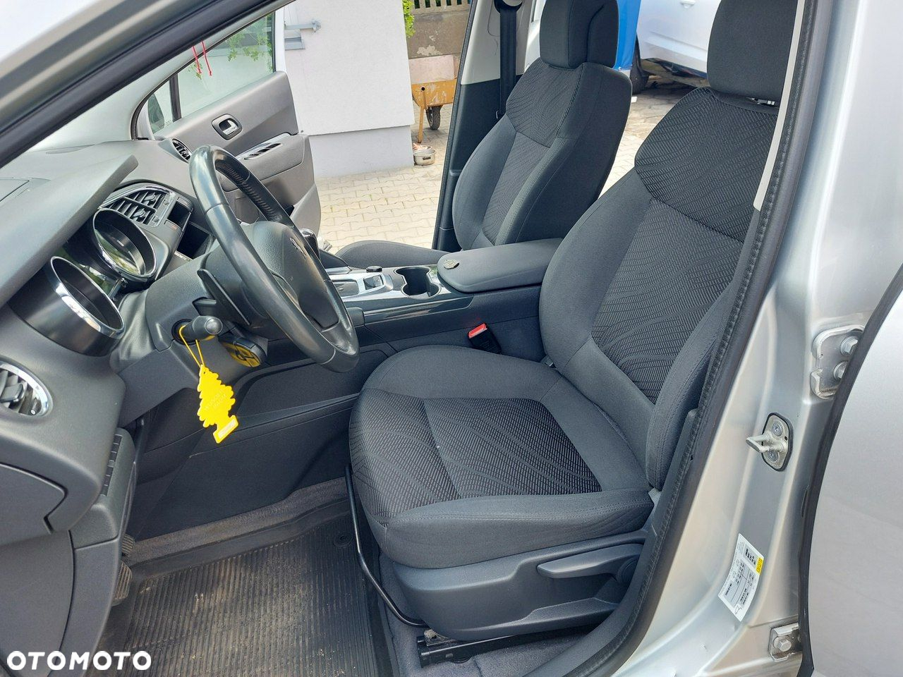 Peugeot 3008 - 11