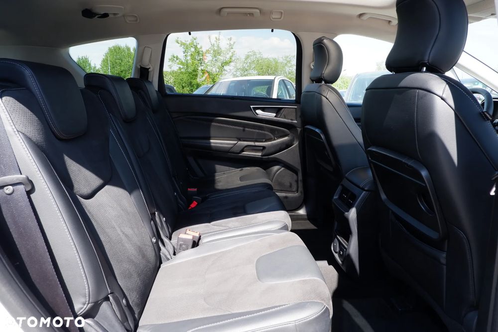 Ford S-Max 2.0 TDCi 4WD Titanium PowerShift - 11