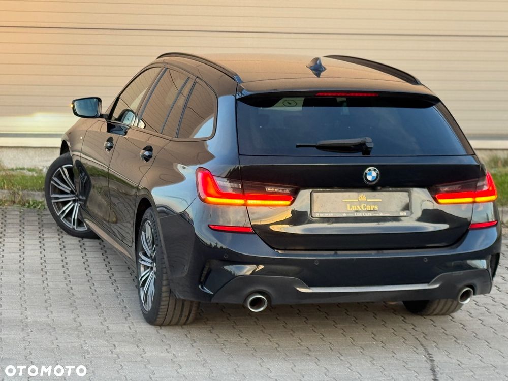 BMW Seria 3 320d Touring xDrive M Sport - 18