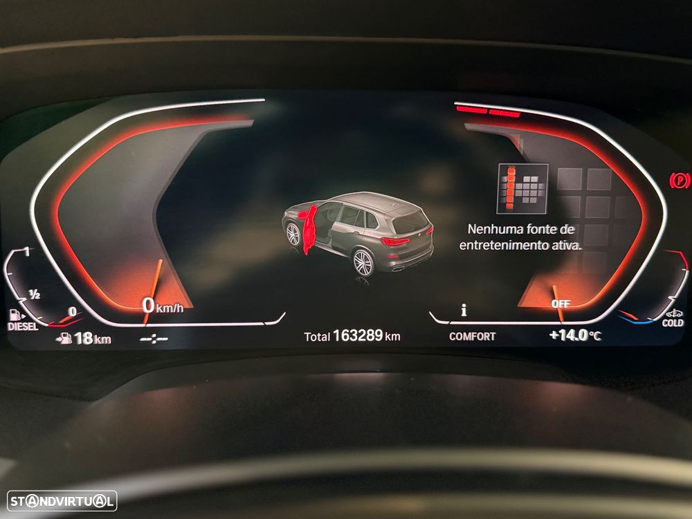 BMW X5 30 d xDrive Pack M - 26