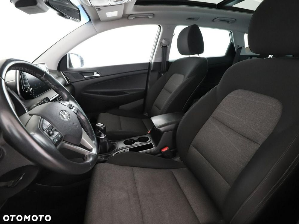 Hyundai Tucson 1.6 CRDi Comfort 2WD - 14