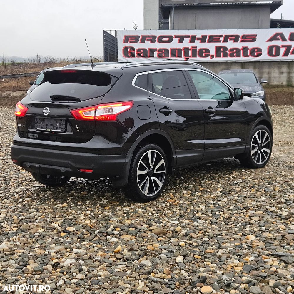 Nissan Qashqai 1.6 DCI 4 x 4 DPF Start/Stop tekna - 3