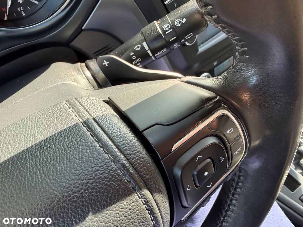 Toyota Avensis Touring Sports 1.8 Multidrive S Edition S+ - 21