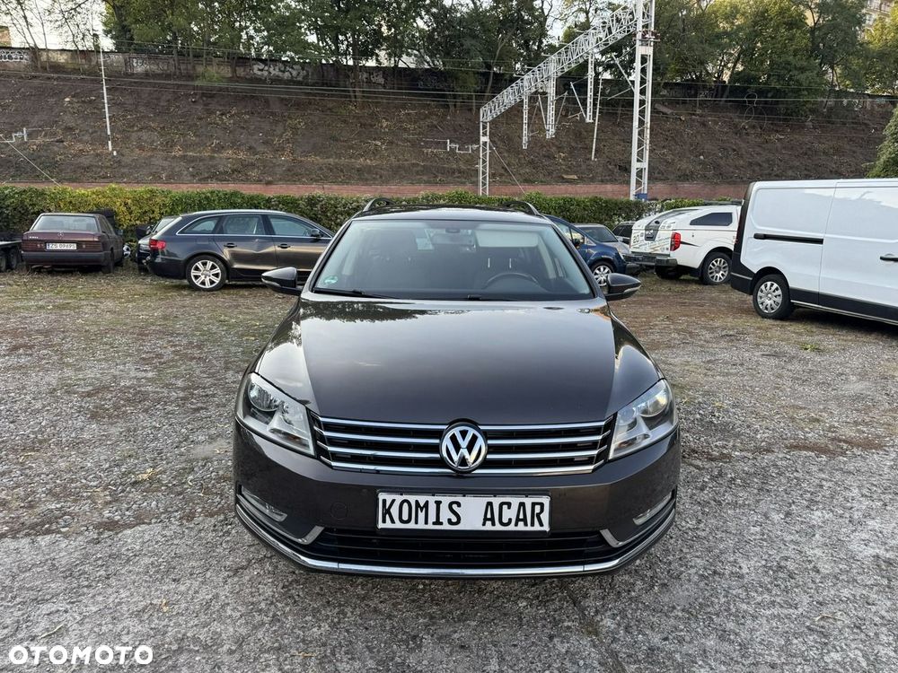 Volkswagen Passat - 7