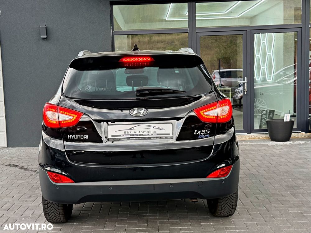 Hyundai ix35 ver-blue-1-7-crdi-2wd-style - 13