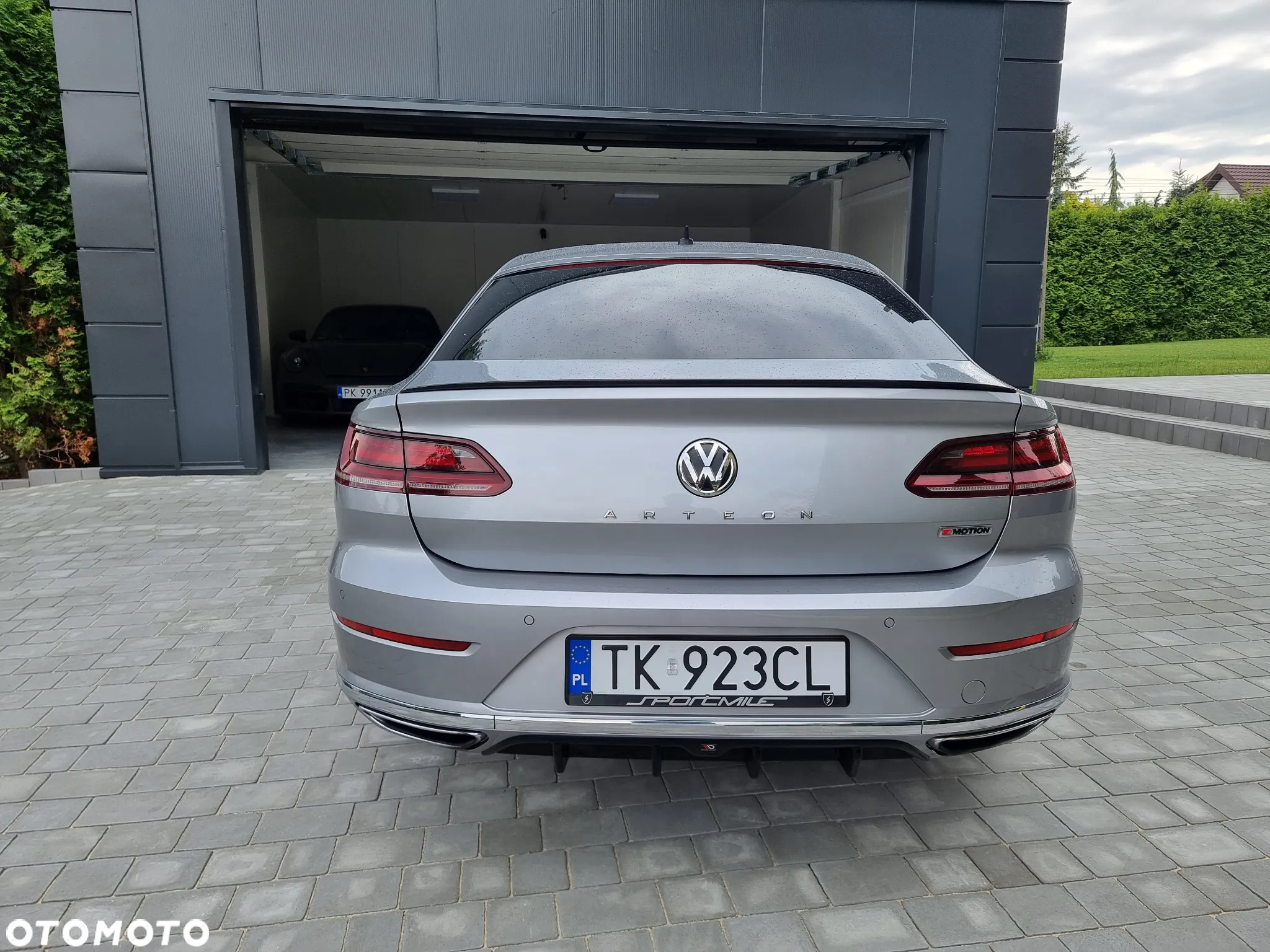 Volkswagen Arteon 2.0 TSI 4Motion R-Line DSG - 9