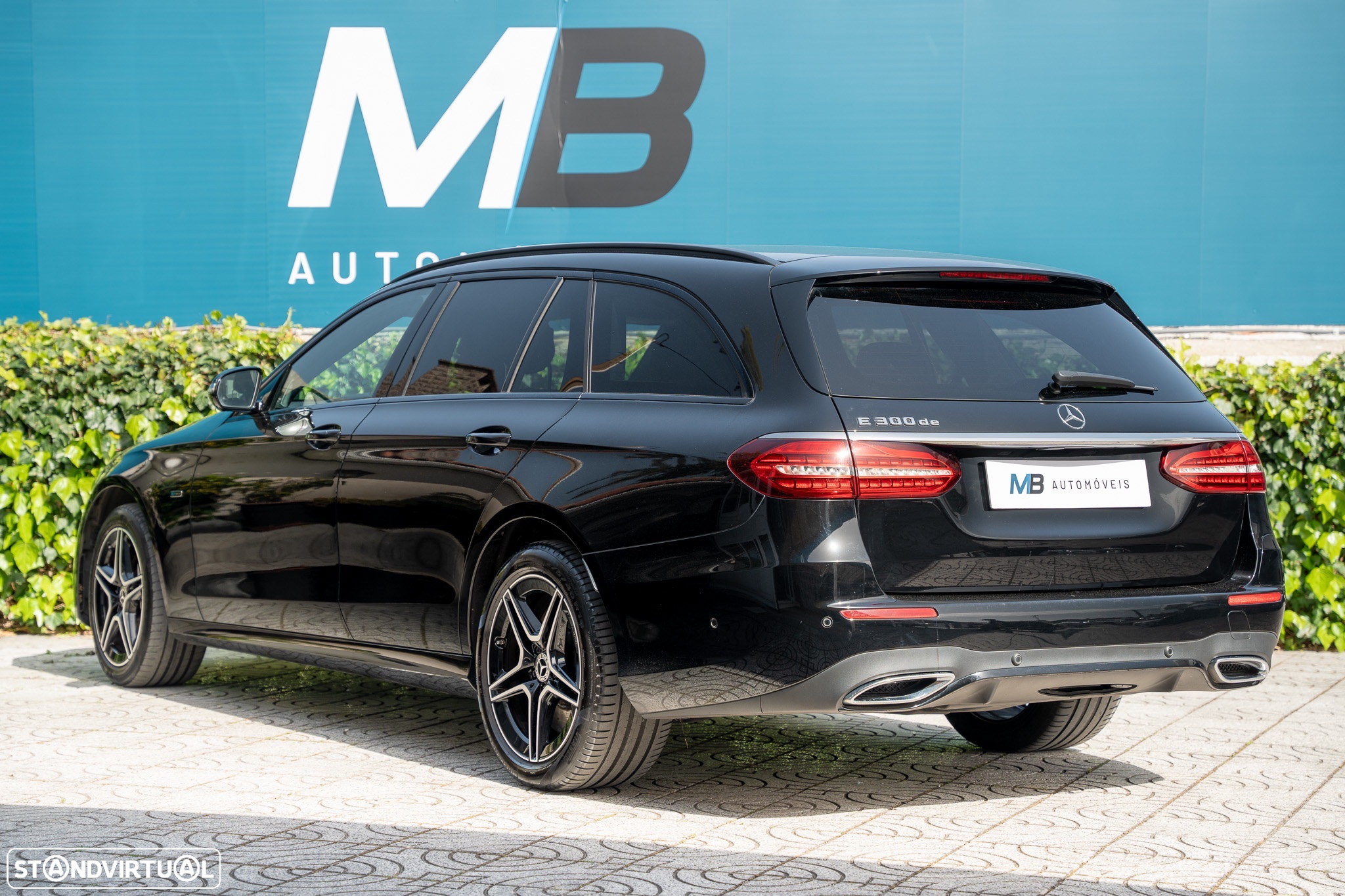 Mercedes-Benz E 300 de AMG Line 4Matic - 36