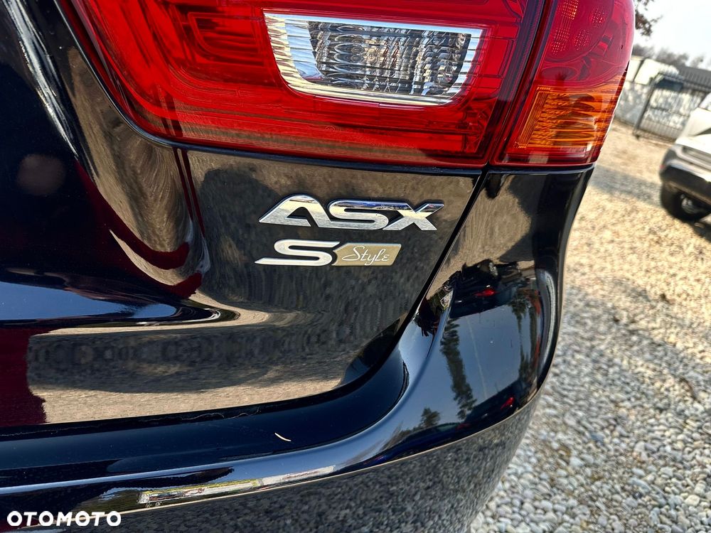 Mitsubishi ASX 1.6 DI-D 4WD Top - 36