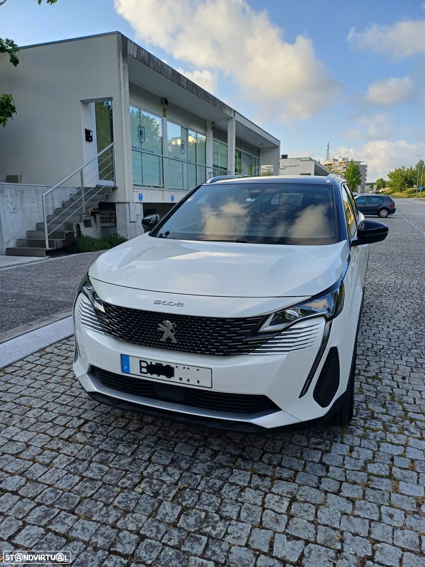 Peugeot 5008 1.5 BlueHDi GT Pack EAT8 - 1