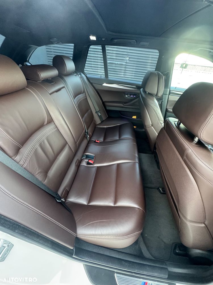 BMW Seria 5 520d AT - 14