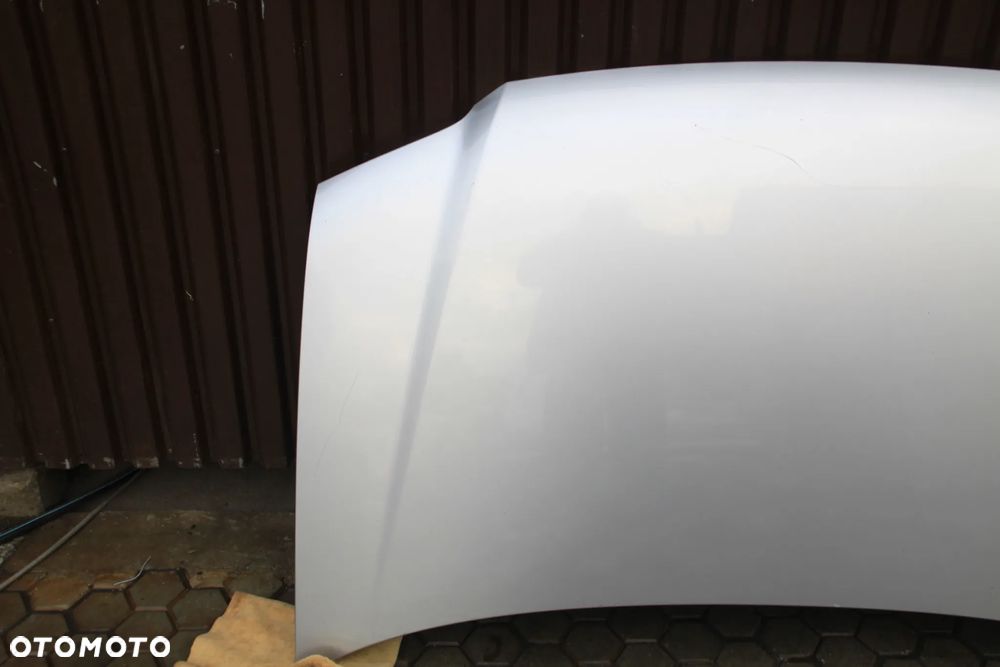 Maska  VW TOURAN I Kolor  LA7W - 2
