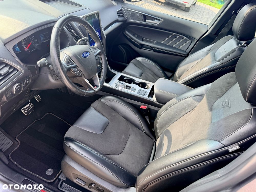 Ford Edge - 24
