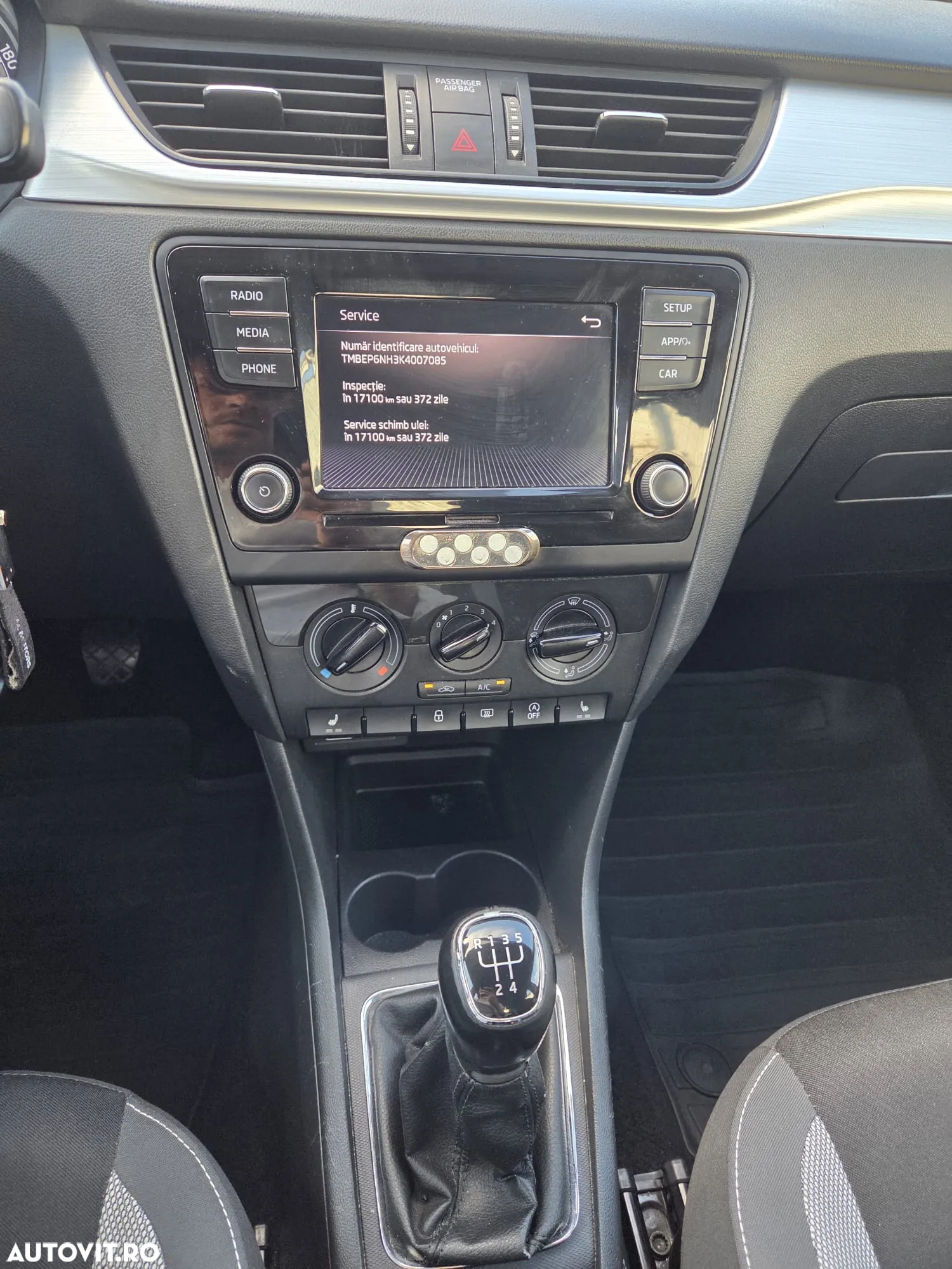 Skoda RAPID - 10