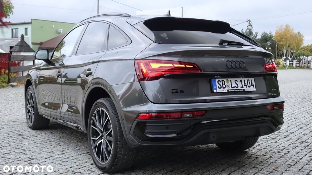 Audi Q5 Sportback - 13