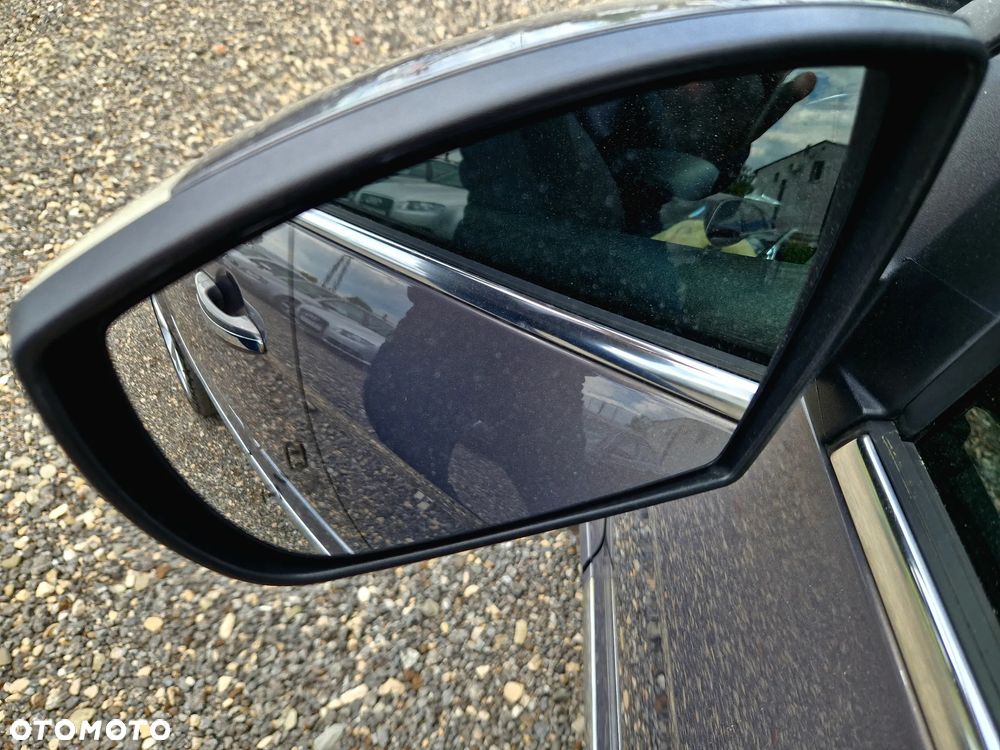 Ford Galaxy 2.0 TDCi Titanium - 28