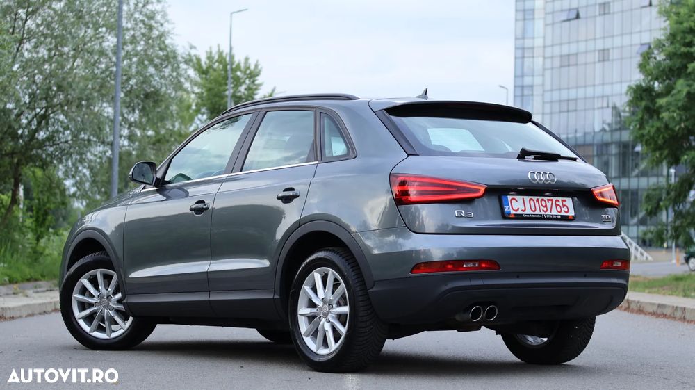 Audi Q3 2.0 TDI Quattro S tronic - 3