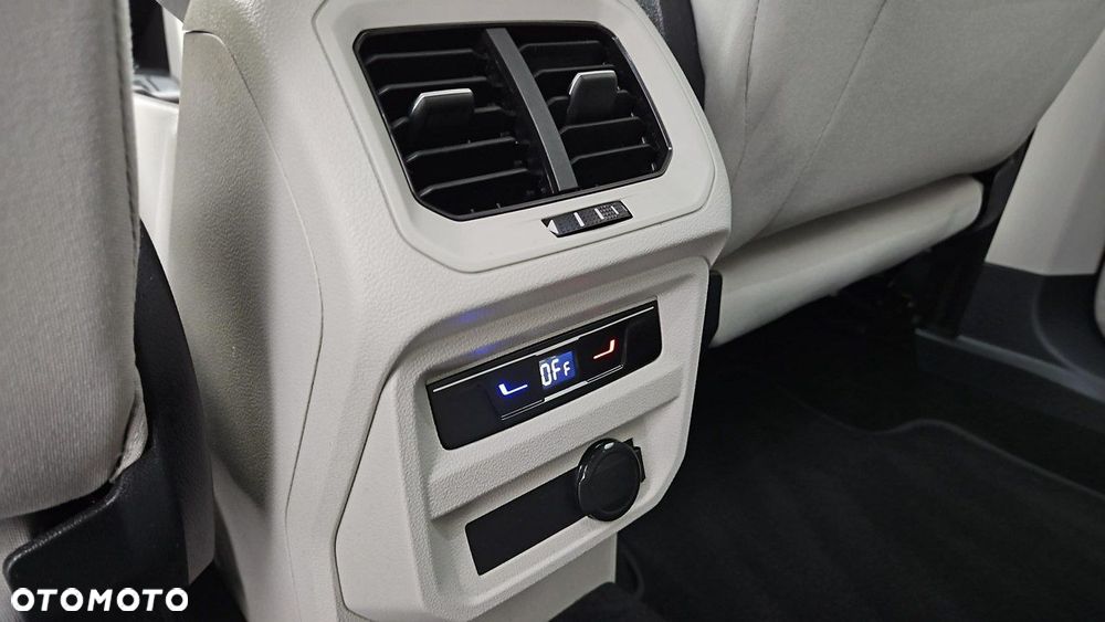 Volkswagen Tiguan Allspace - 23