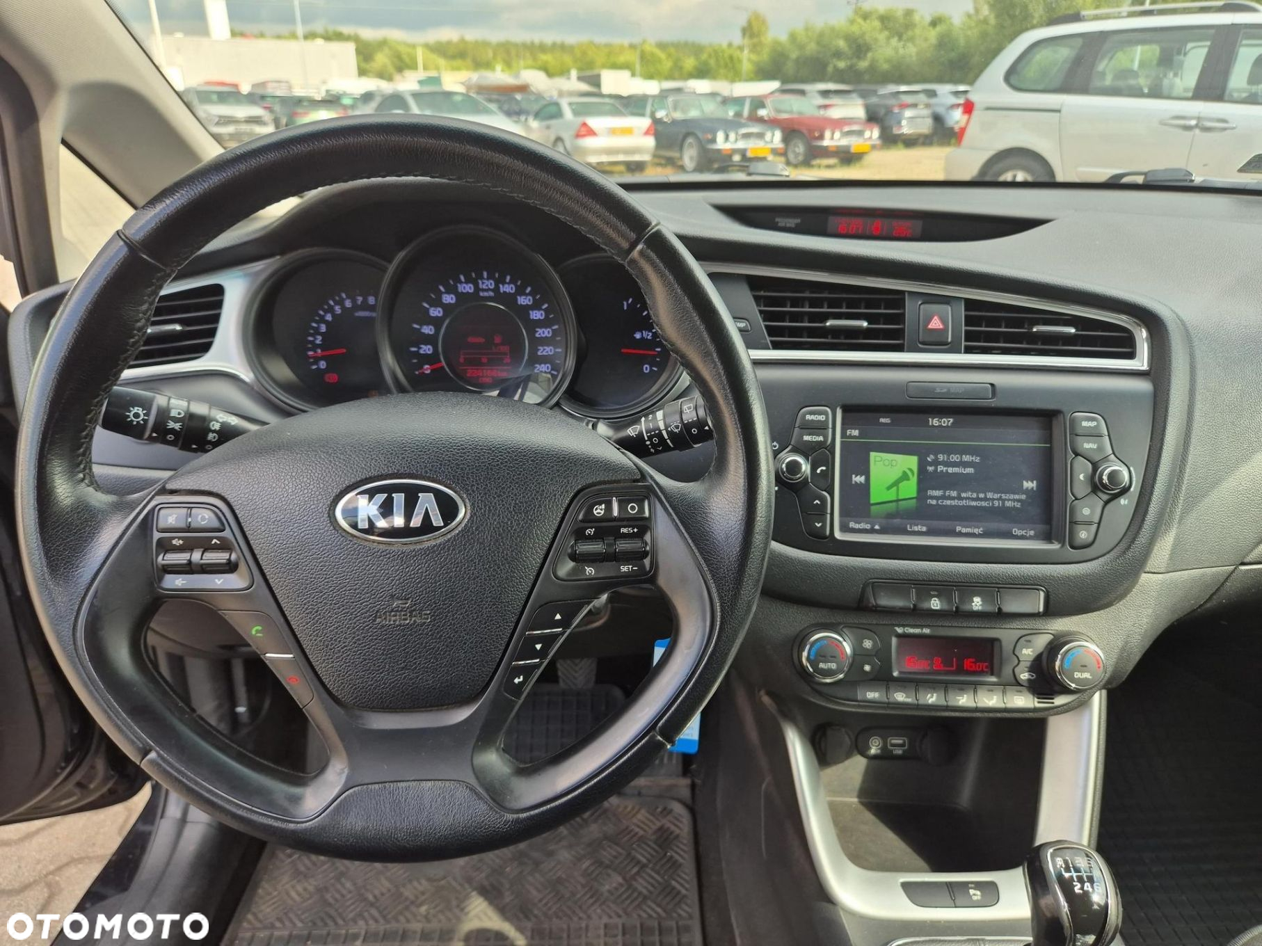 Kia Ceed Cee'd 1.6 GDI L - 13