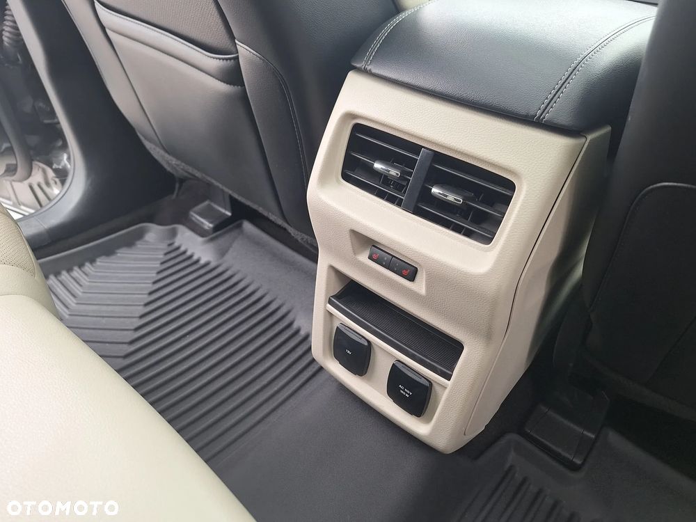 Ford Edge - 21