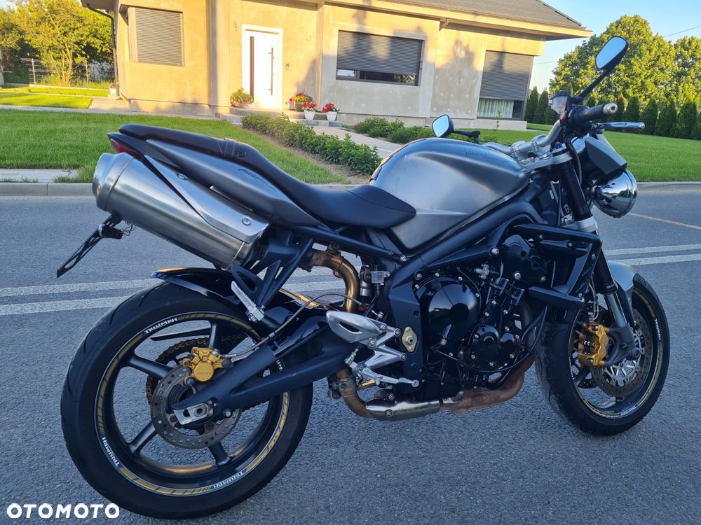 Triumph Street Triple - 3