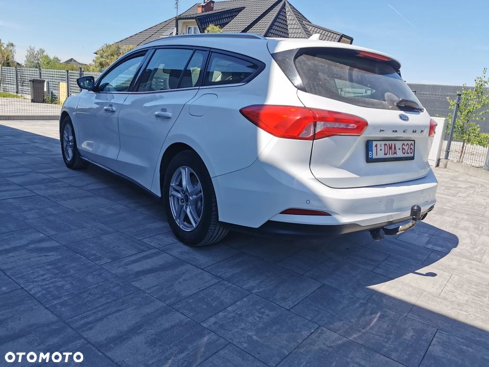 Ford Focus 1.6 FF Titanium - 20