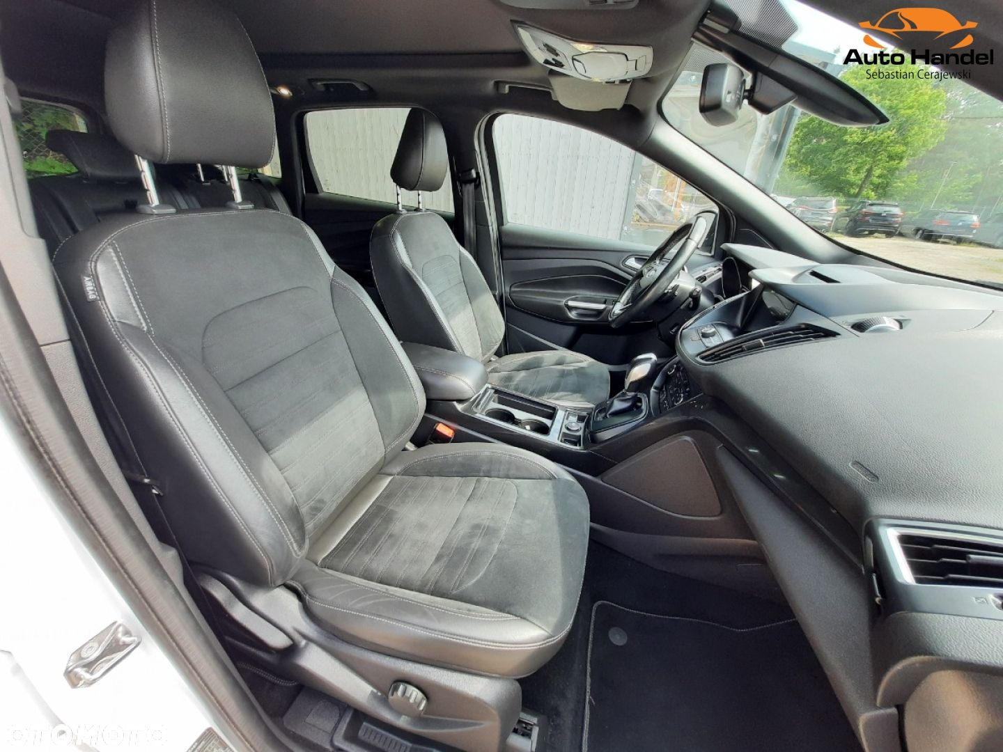 Ford Kuga 1.5 EcoBoost 4x4 Titanium - 33