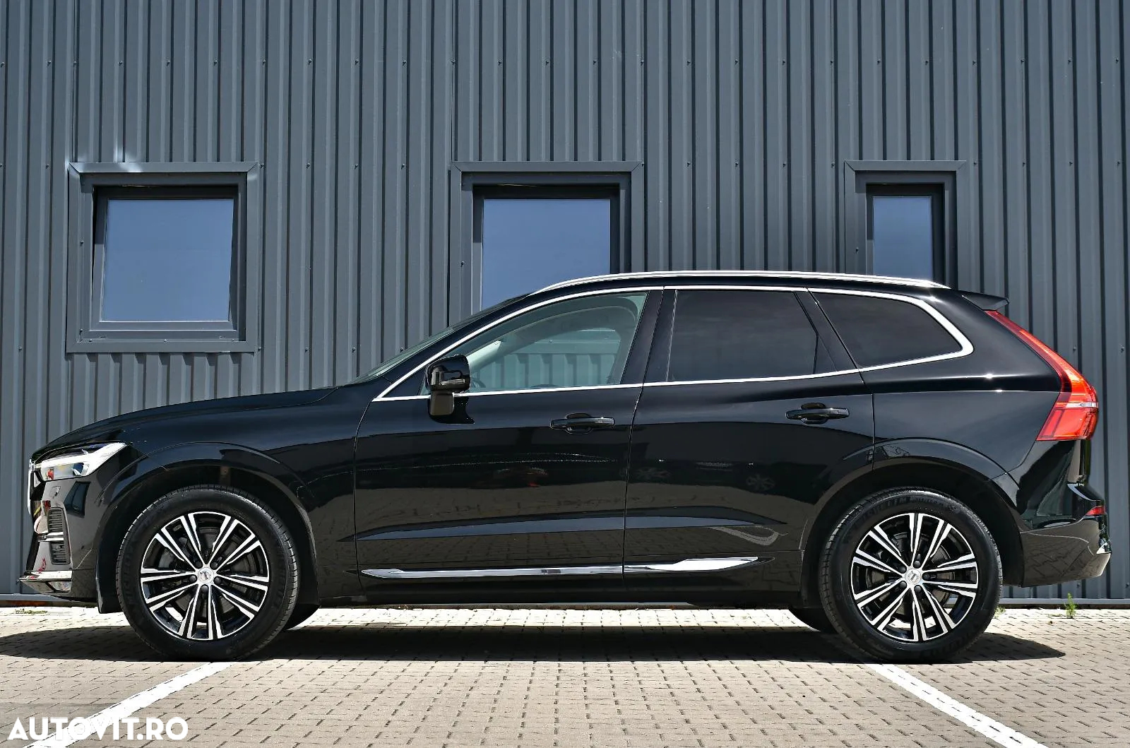 Volvo XC 60 B4 MHEV AT8 AWD Inscription - 8