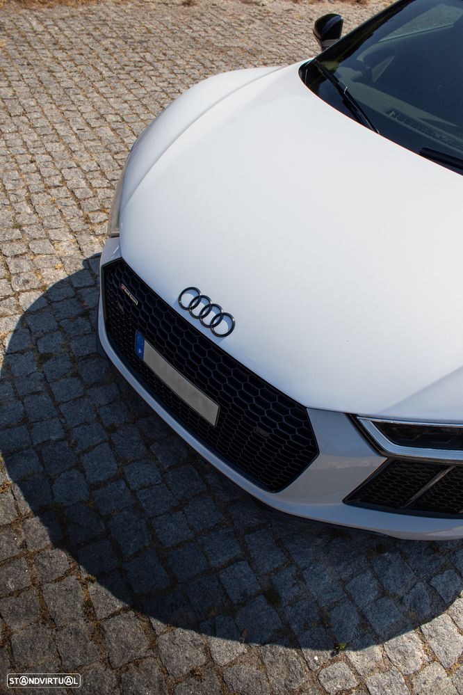 Audi R8 Spyder V10 plus 5.2 FSI quattro S tronic - 10