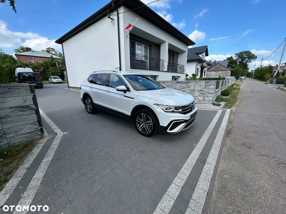 Volkswagen Tiguan Allspace 2.0 TDI SCR 4Motion DSG Elegance - 3