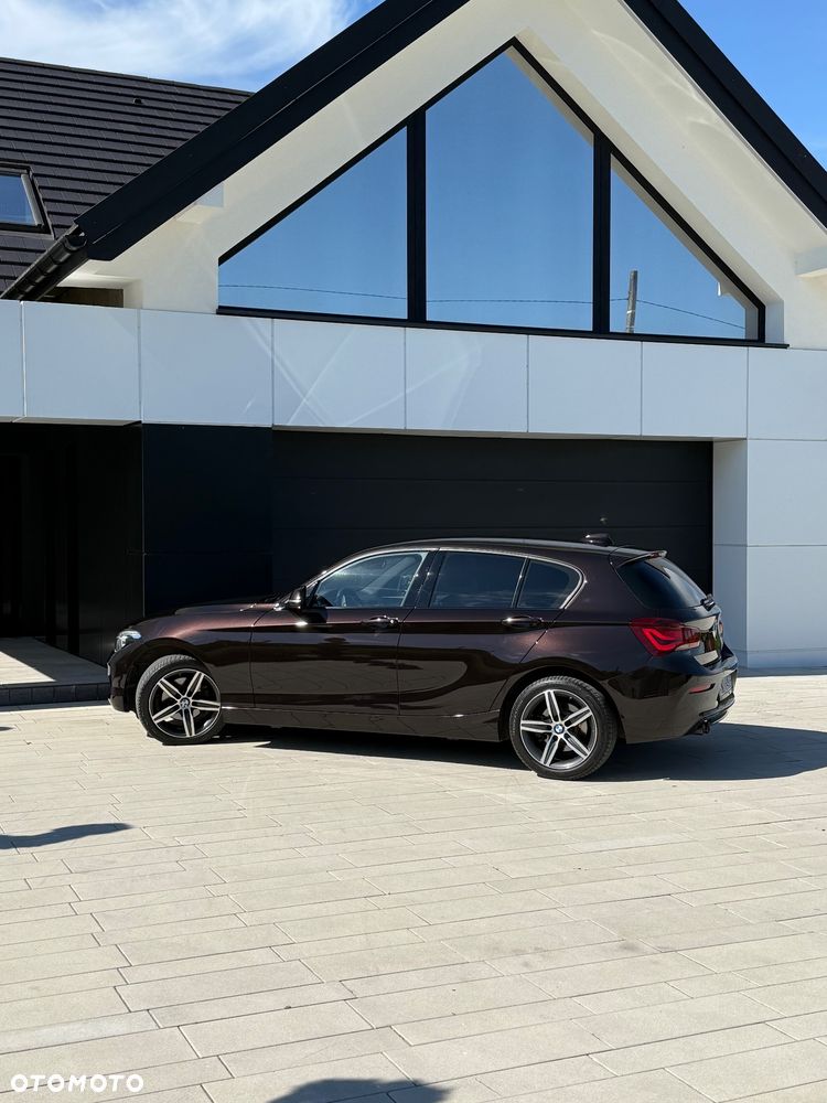 BMW Seria 1 120i Sport Line Shadow sport - 8