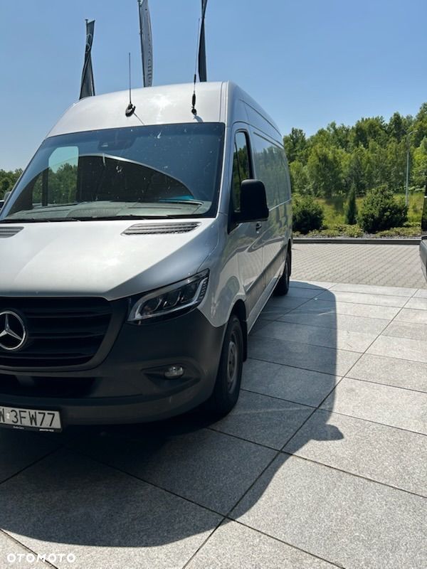 Mercedes-Benz Sprinter - 23