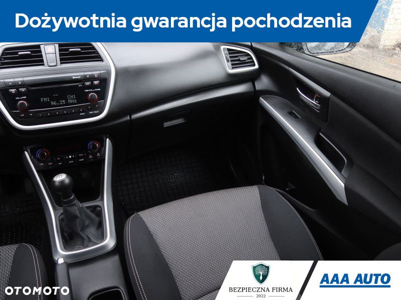 Suzuki SX4 S-Cross - 9