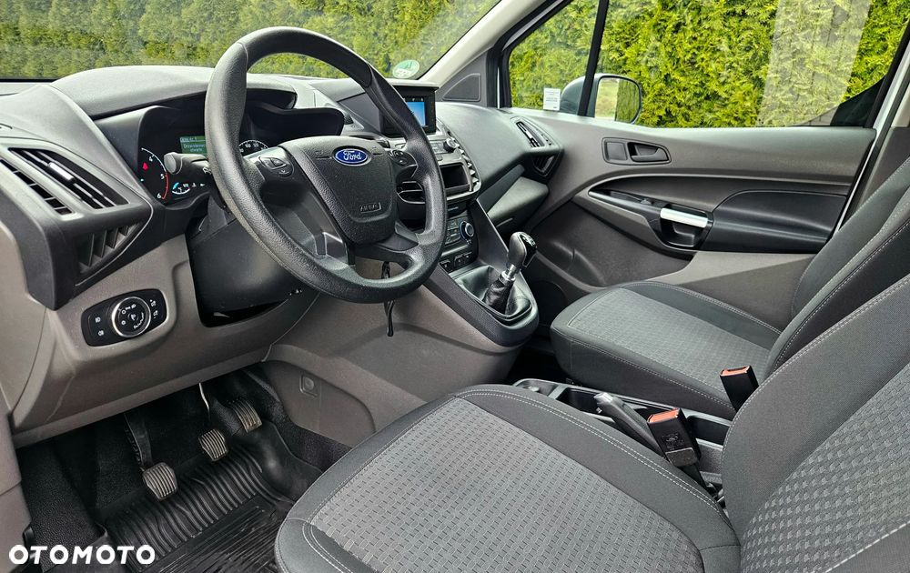 Ford Transit Connect - 14