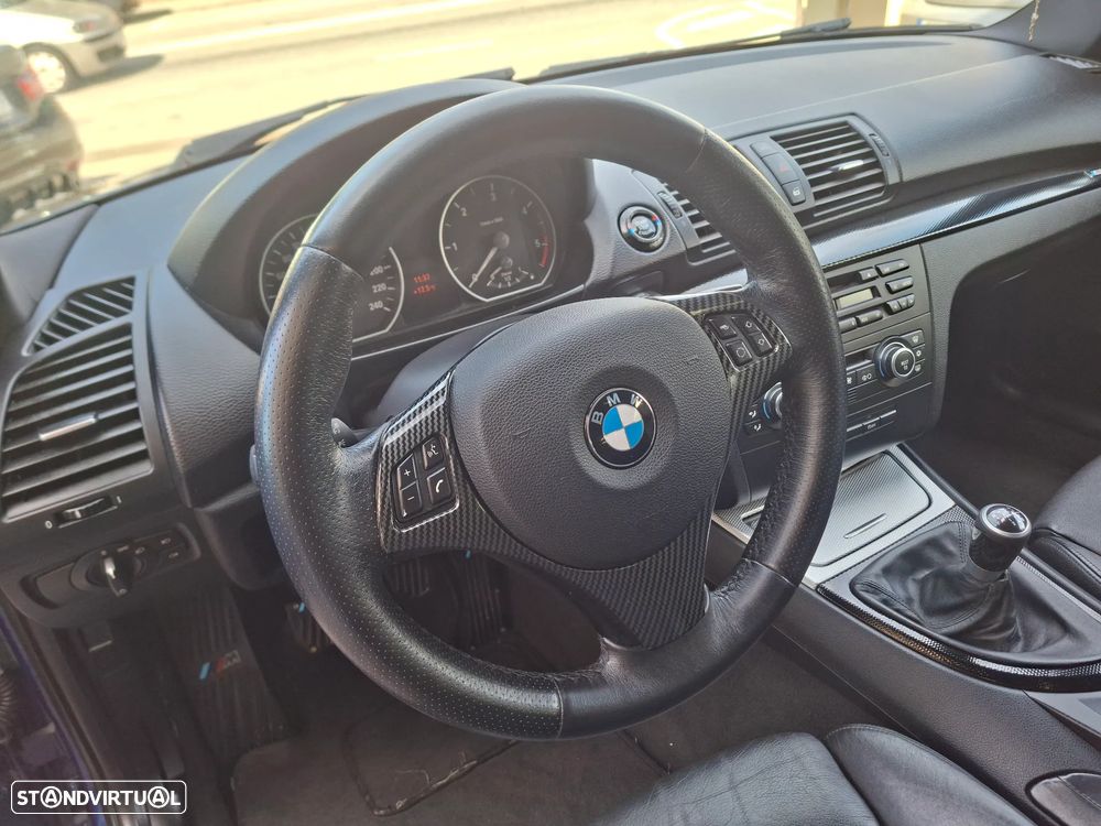 BMW 118 - 18