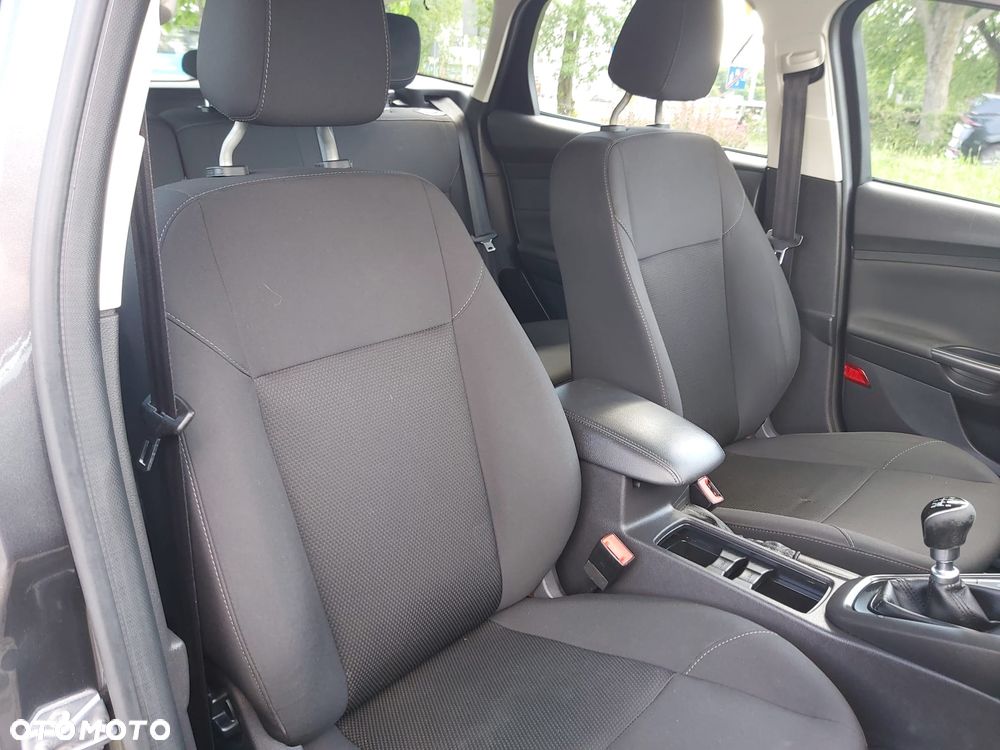 Ford Focus 1.5 TDCi DPF Start-Stopp-System Trend - 15