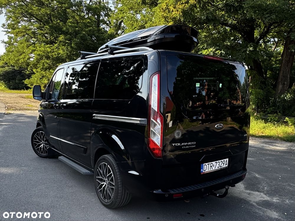 Ford Tourneo Custom - 4