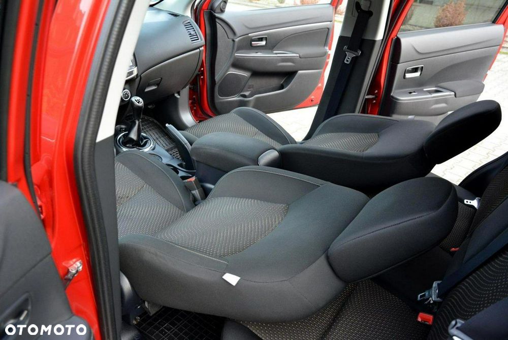 Mitsubishi ASX 1.6 2WD Diamant Edition - 23