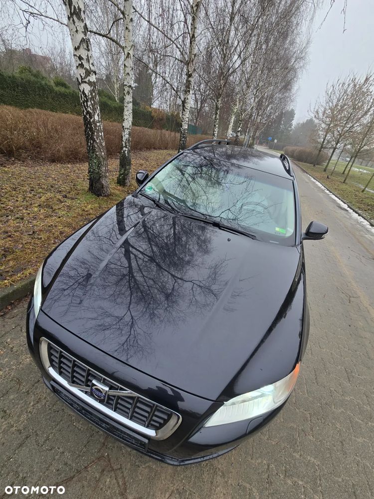 Volvo V70 2.0 - 12