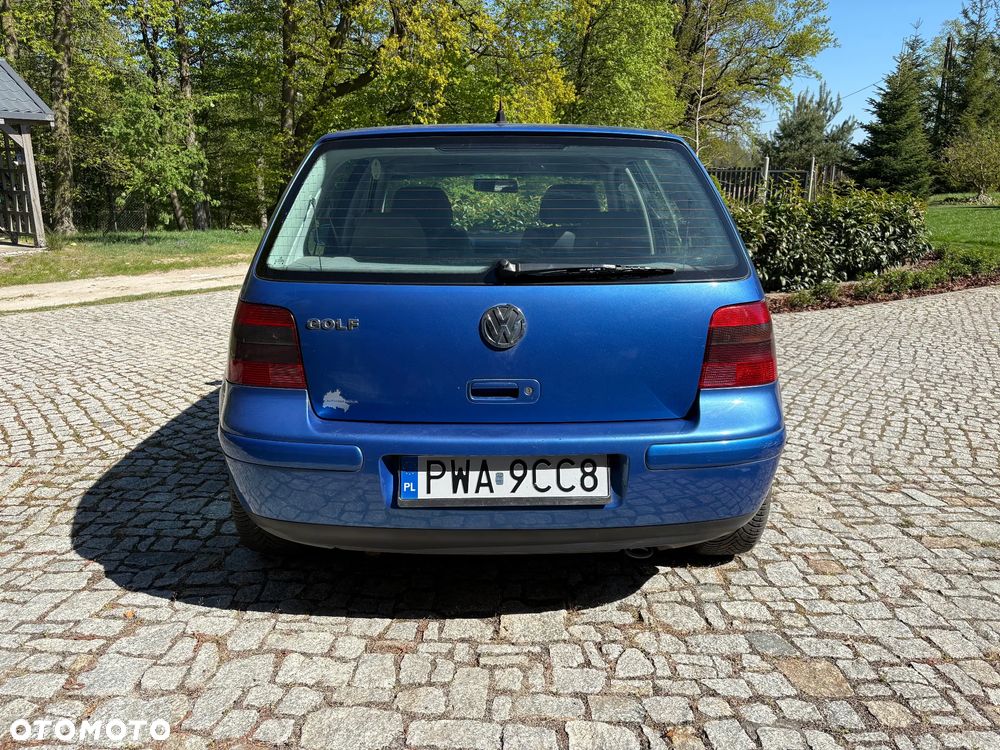 Volkswagen Golf - 17