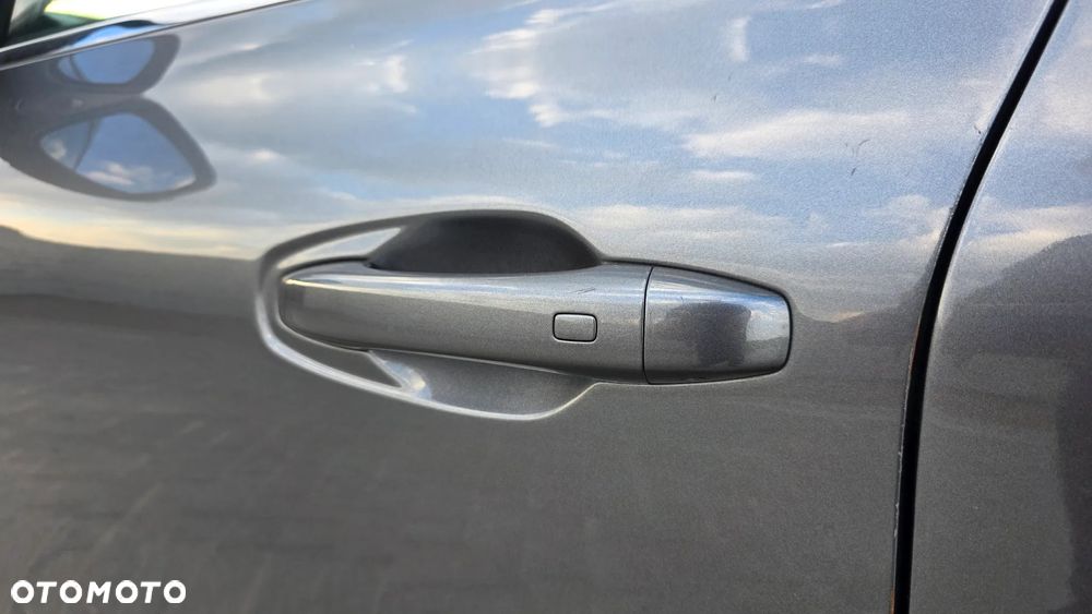 Renault Arkana E-TECH 145 INTENS - 24