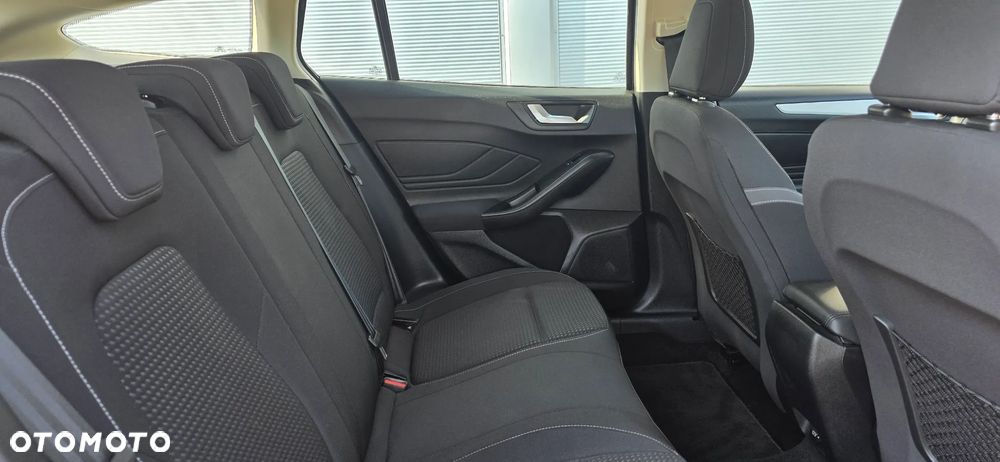 Ford Focus 1.5 EcoBlue Start-Stopp-System ACTIVE DESIGN - 14