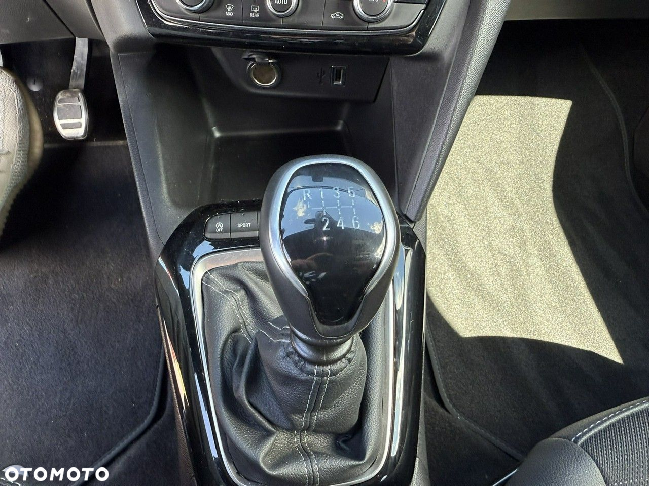 Opel Corsa - 20