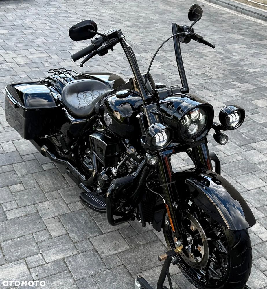 Harley-Davidson Touring Road King - 21