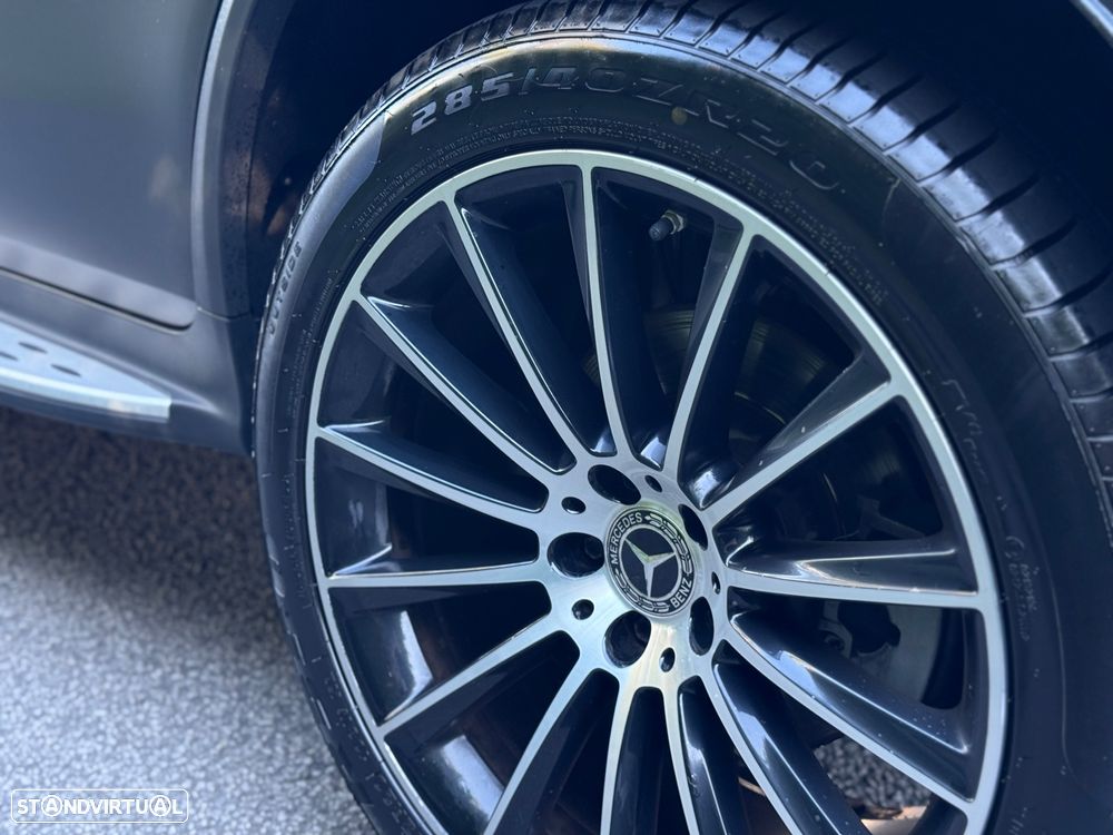 Mercedes-Benz GLC 250 d 4Matic 9G-TRONIC AMG Line - 34