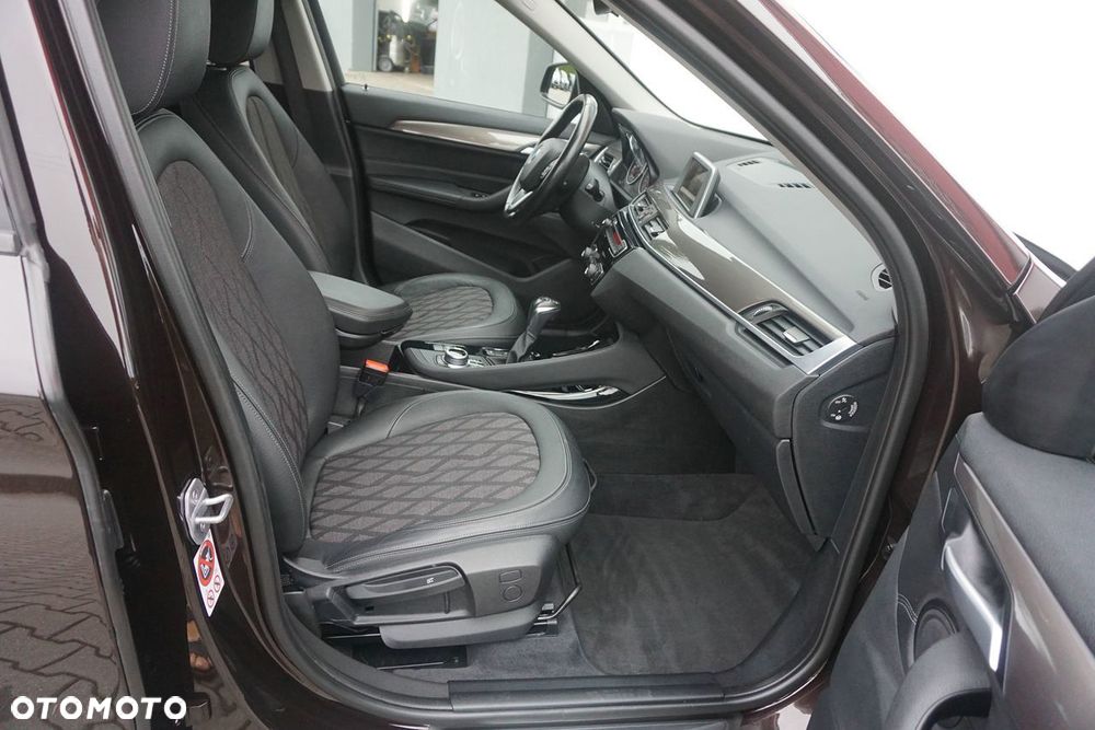 BMW X1 sDrive18d xLine sport - 29