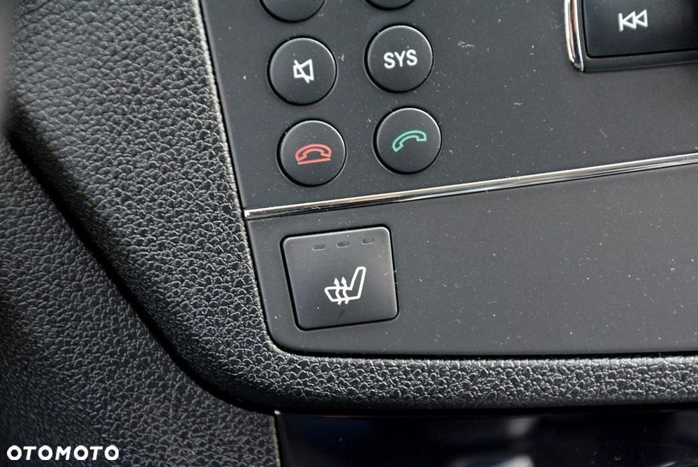 Mercedes-Benz Klasa C 180 Kompressor Elegance - 31